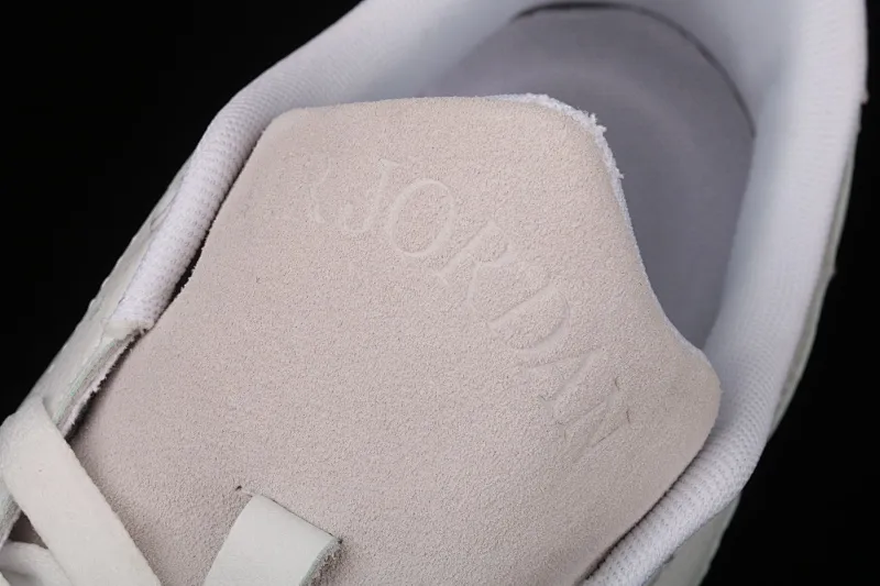 All categories Air Jordan Jordan series basketball shoes Air Jordan 1 Low Air Jordan 1 Center Court AJ1 Joe 1 gray and white low-top sneakers DJ2756-100